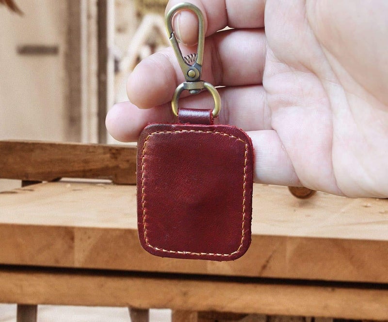 WINGKIND AA Medallion or Coin Holder, Leather Key Chain Snap Open Leather Case (Reddish Brown) - Image 3