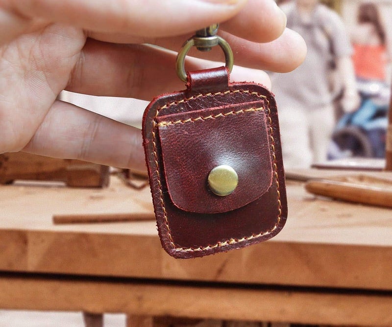 WINGKIND AA Medallion or Coin Holder, Leather Key Chain Snap Open Leather Case (Reddish Brown) - Image 4