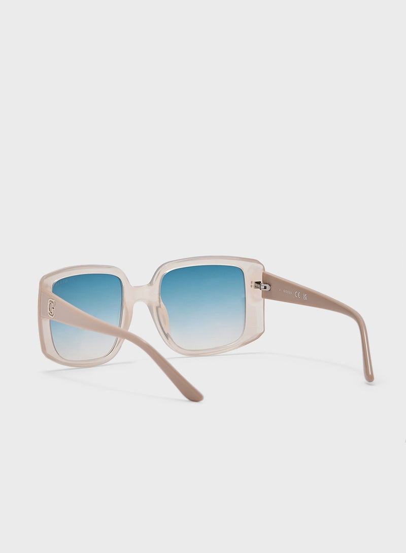 GUESS Square Oversize Flat Sunglasses - Image 3