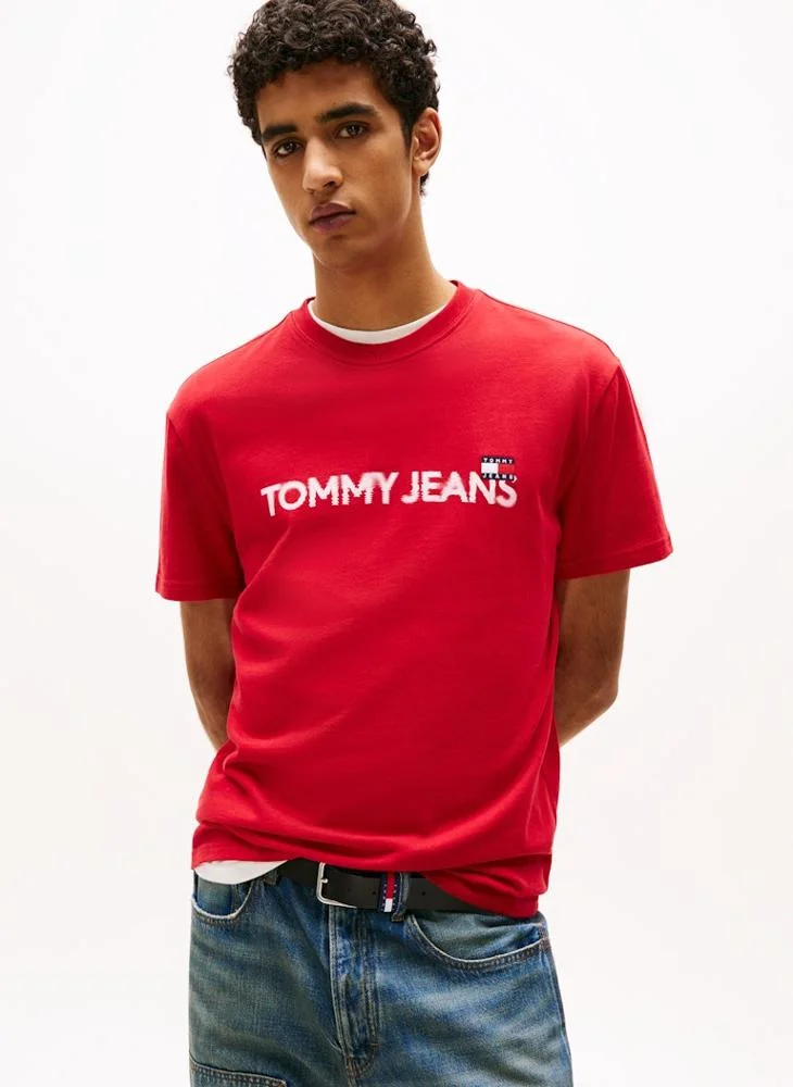 TOMMY JEANS Regular Fit Short Sleeve T-Shirt