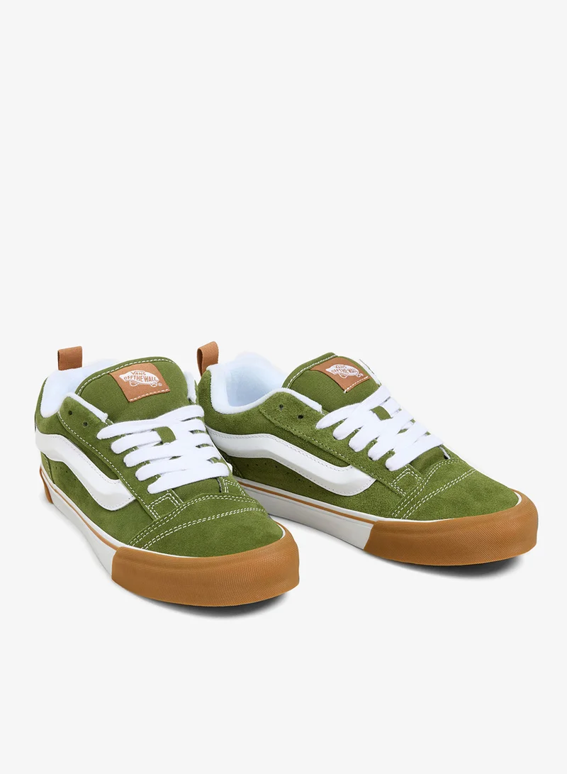 فانز حذاء نو سكول للرجال والنساء