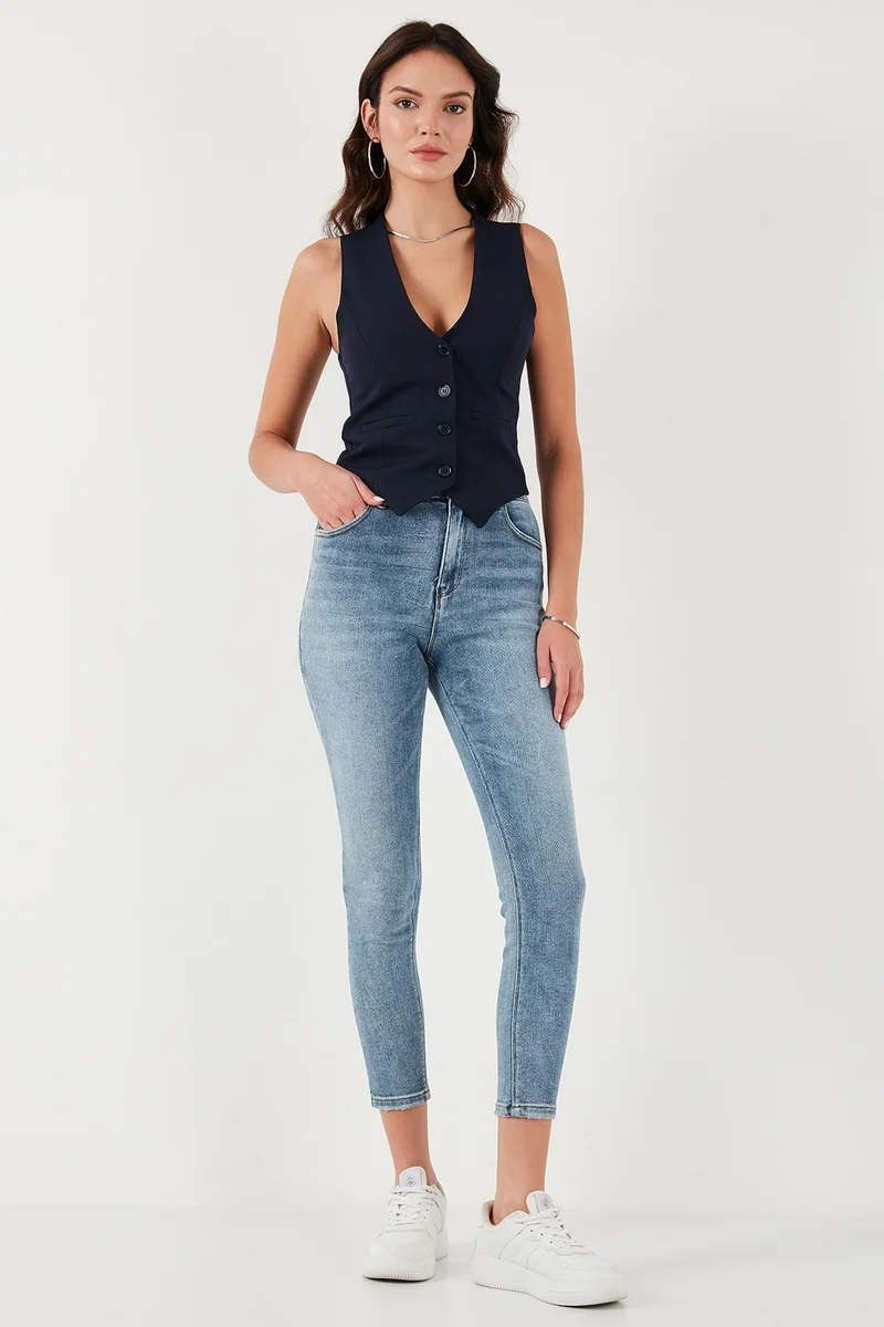 ليلا Fitted Fit Buttoned V Neck Buttoned Vest Women's Vest 6696796