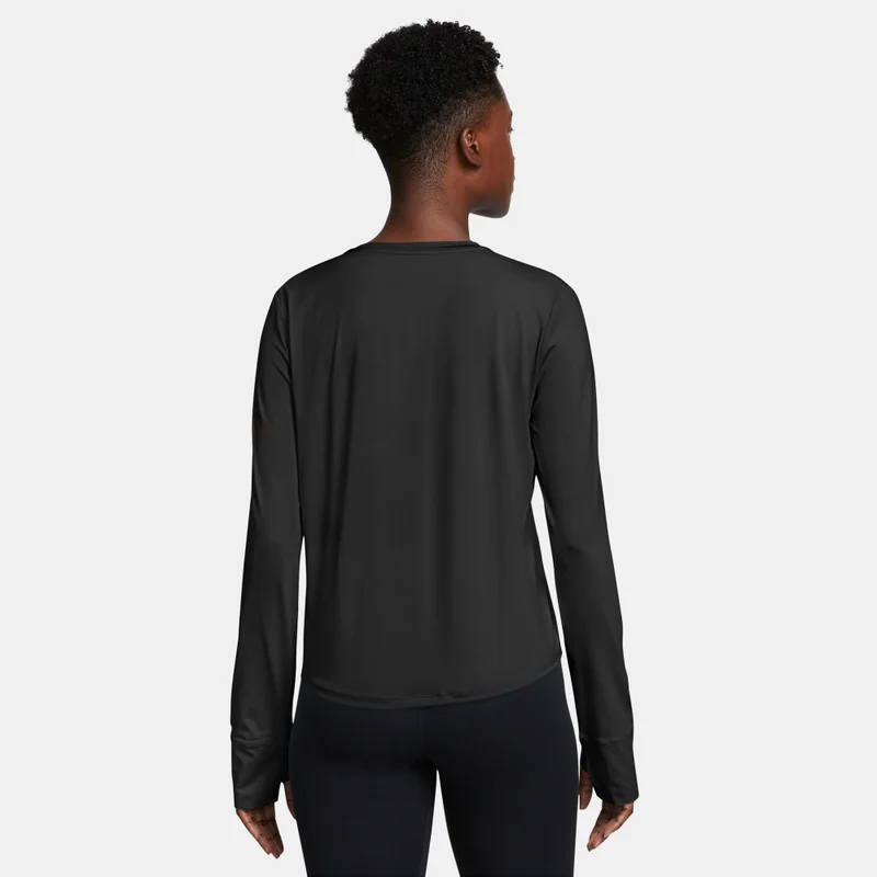 نايكي تيشيرت تدريب كلاسيكي للنساء بتقنية دراي فيت