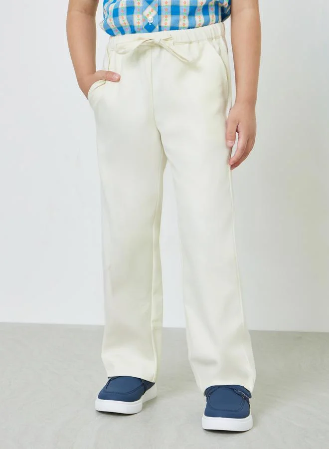 ستايلي Boys Solid Pants with Drawcord and Side Pocket