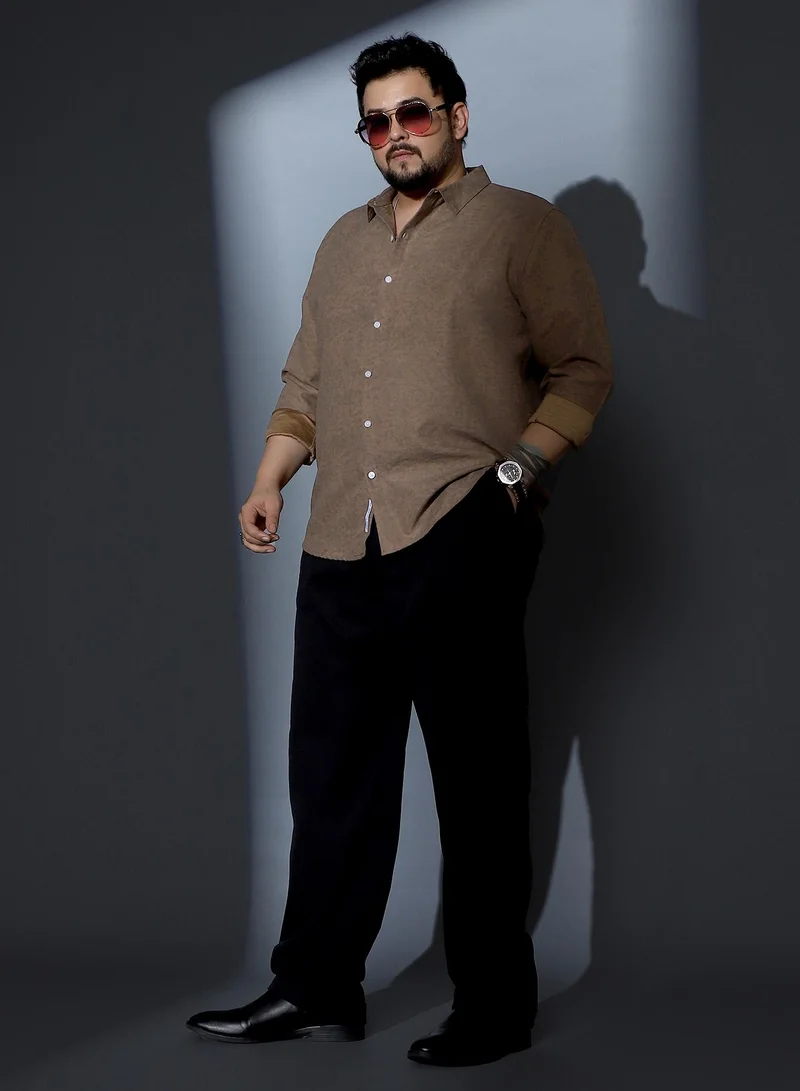 Instafab Plus Instafab Plus Men Mono-Fluid Imprint Shirt | Spread Collar , Long Cuffed Sleeve | Button Closure , Curved Hem | Abstract Print Woven Fabric For Casual & Daily Wear | Ash Brown