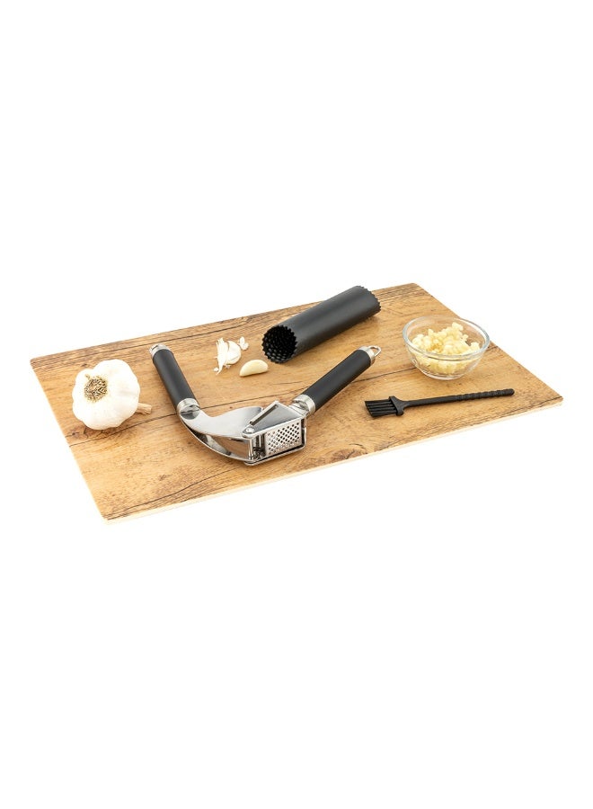 Restaurantware مكبس ثوم مت لوكس 7.6 بوصة × 2.5 بوصة × 1.3 بوصة، مع فرشاة تنظيف سهلة، مجموعة مكبس وقشر الثوم - 3 قطع، قشر سيليكون، أداة ثوم مفروم من الفولاذ المقاوم للصدأ الأسود - Image 2