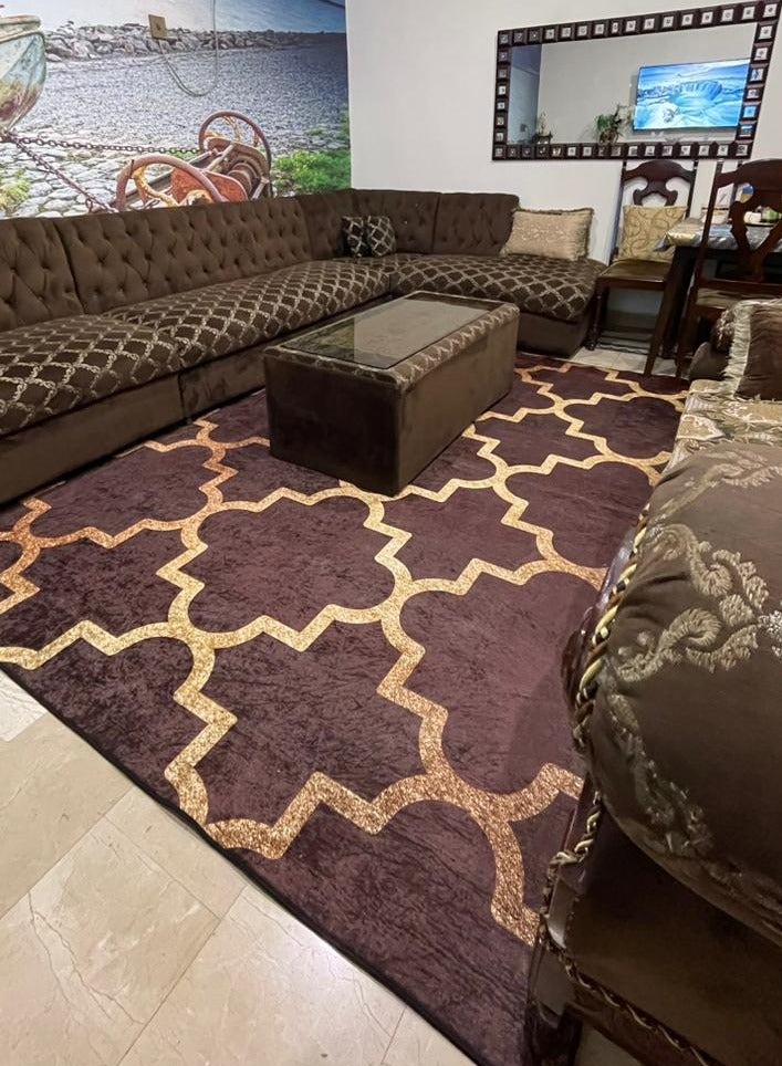 RIZARIES Brown Quatrefoil Centerpiece Rug, Fabric, Rectangle - Image 1