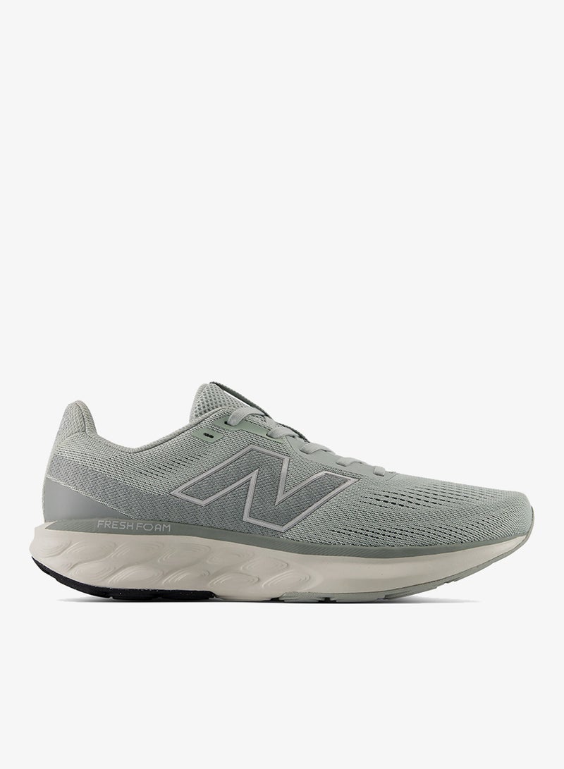 New Balance 520 Sports Shoes - Image 1