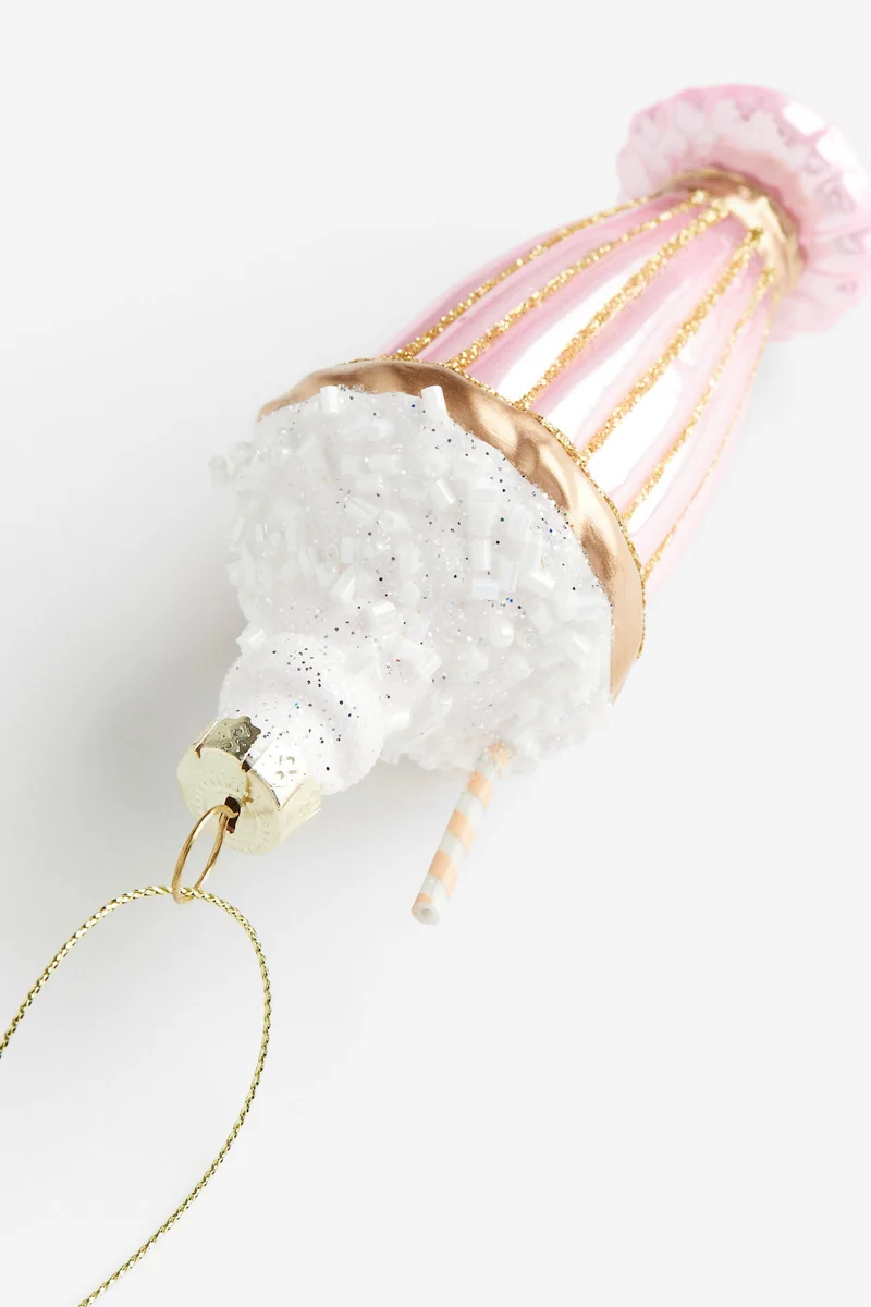 H&M Christmas decoration