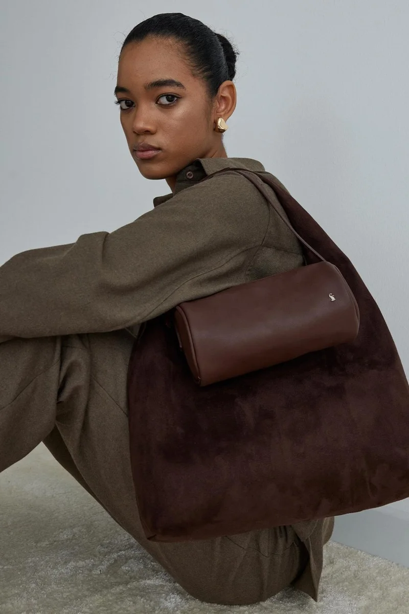 سود كوليكشن Saud Collection Bitter Brown Lal Baguette Bag