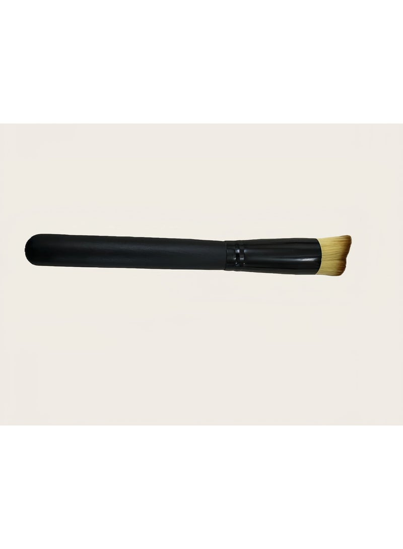 Face And Foundation Brush - Image 3