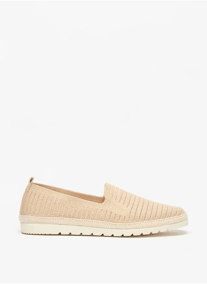 سيليست Women's Textured Slip-On Shoes