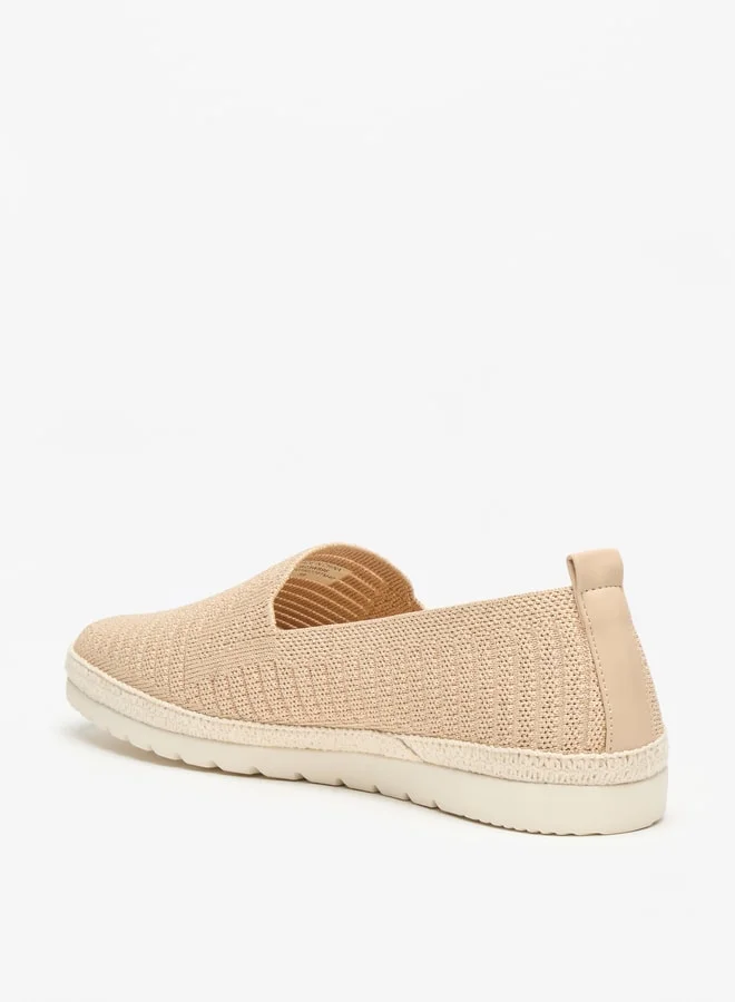 سيليست Women's Textured Slip-On Shoes