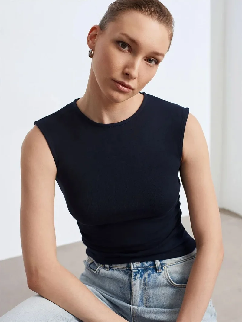 ديلفين Dilvin Women's Ribbed Sleeveless Crew Neck T-Shirt
