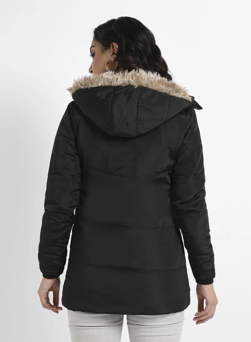 Campus Sutra Women's Black Zip-Front Puffer Jacket With Fur Detail