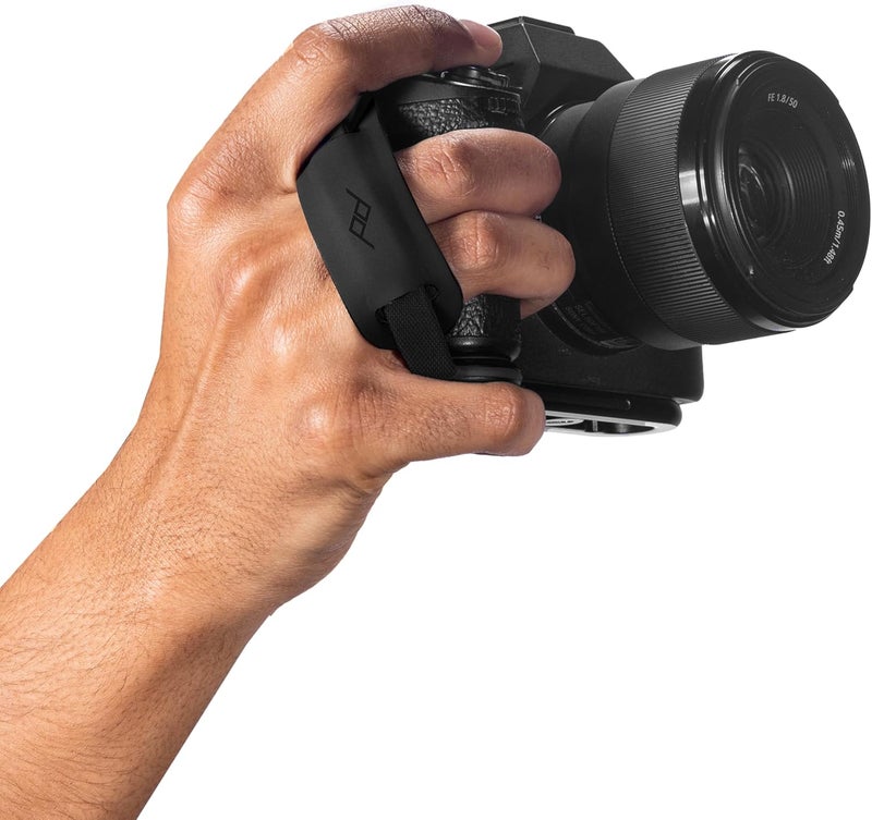 Peak Design Micro Clutch L-Plate Hand Strap for Mirrorless Cameras - Black - Image 2