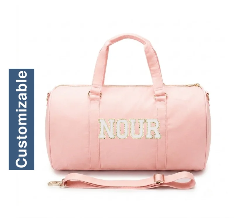 القبيلة السعيدة Personalised Duffle Bag, Peach
