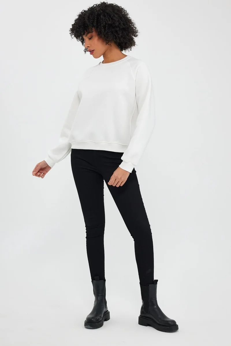 الكسندر جاردي Raglan Sleeve Raised Comfort Fit Sweatshirt (B23-00166)