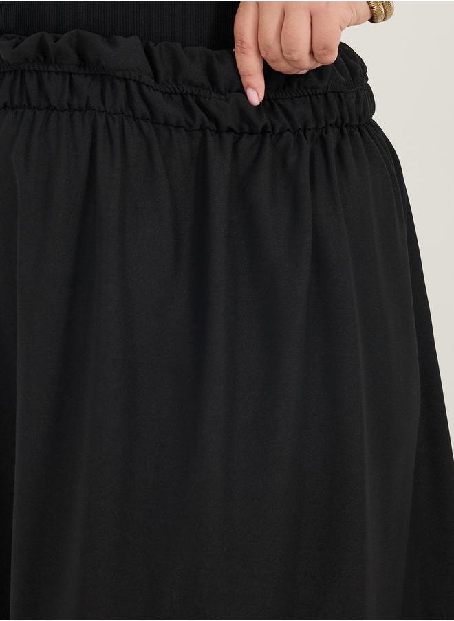 Styli Plus Size Solid Elasticated Waistband A-Line Maxi Skirt  - Image 3