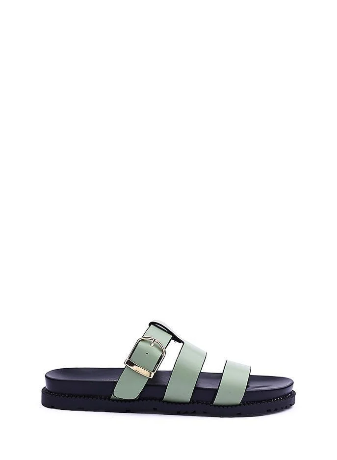 IconStyle Womens crisscross strapped Flat Sandals