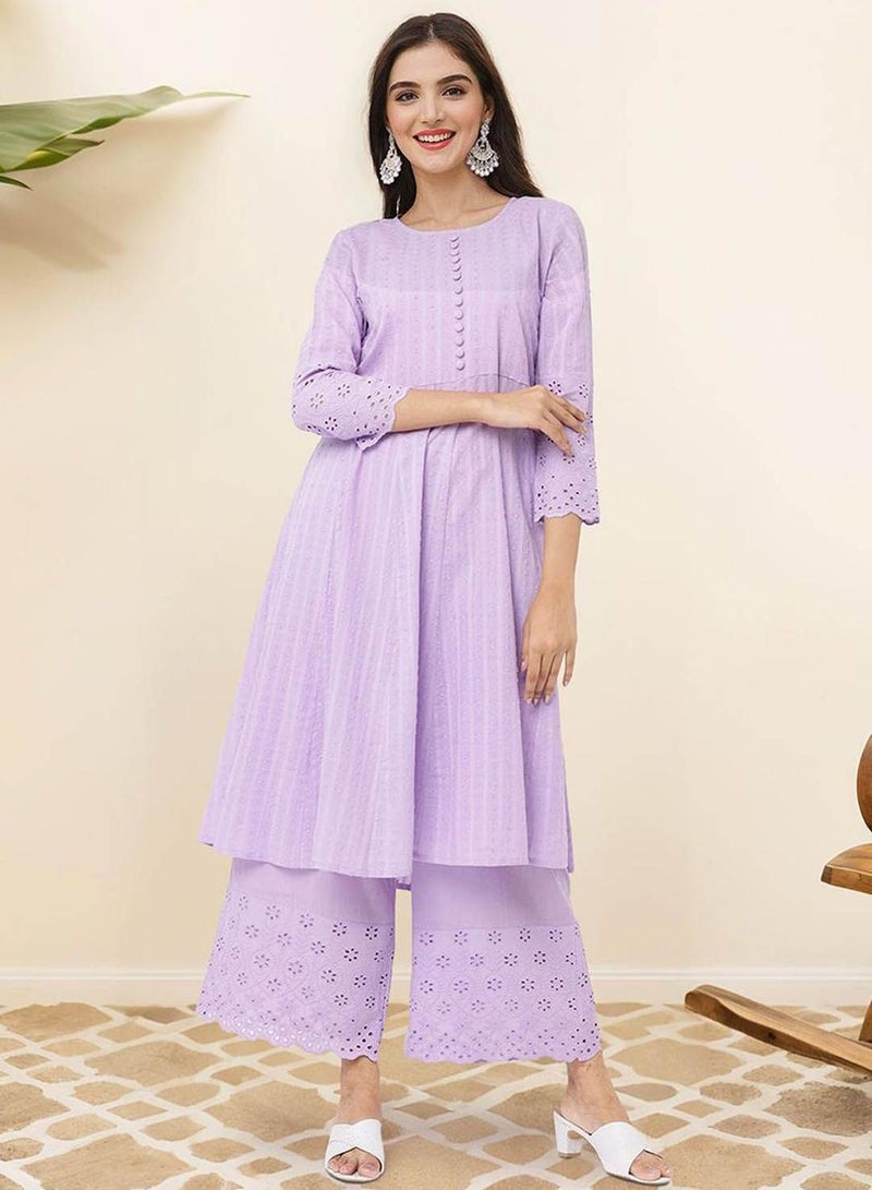 ISHIN Women's Lilac 100% Cotton Embellished Regular Fit Kurta Set - Image 3