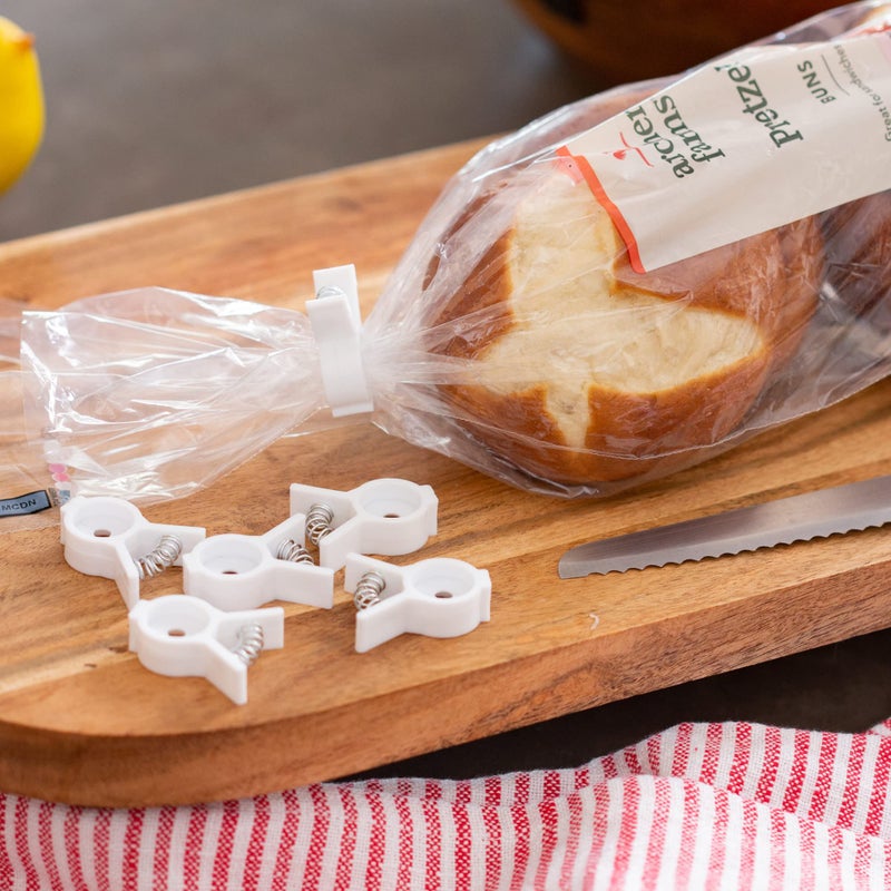 Chef Craft Select Plastic Bread and Bagel Clip, 6 Piece Set, White - Image 4