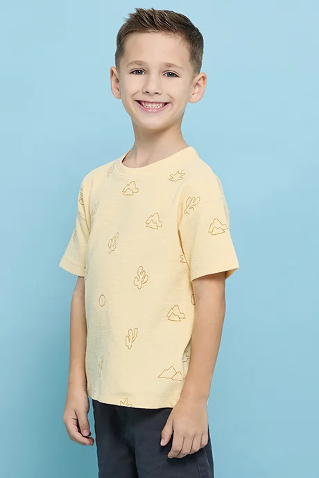 أر أند بي Embroidered T-Shirt with Crew Neck and Short Sleeves