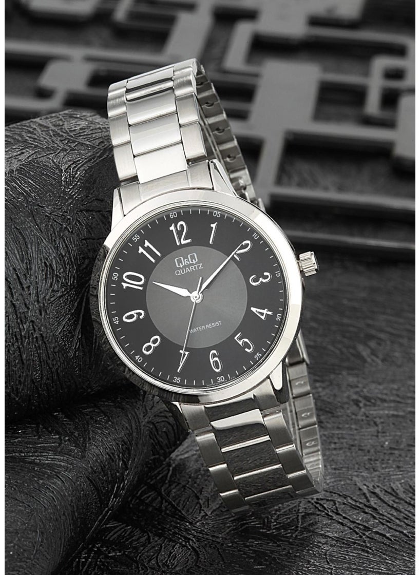 Q&Q - Unisex Metal Wristwatch QA09 - Image 1