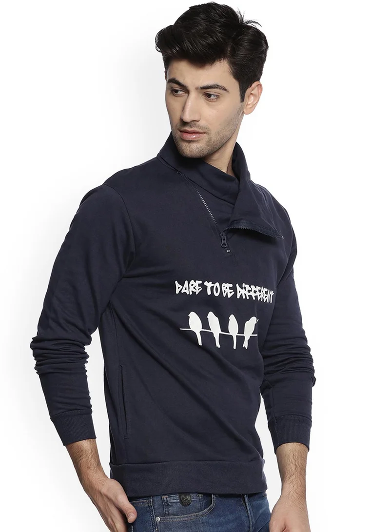 كامبوس سوترا سويت شيرت رجالي أزرق ليلي بطبعة كن مختلفًا غير متماثل