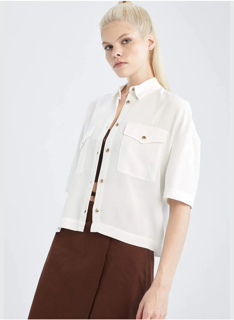 DeFacto Clamshell Pocket Half-Sleeve Shirt