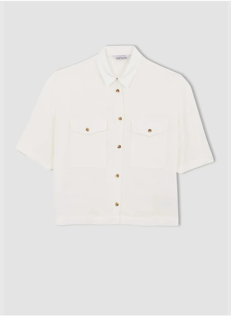 DeFacto Clamshell Pocket Half-Sleeve Shirt