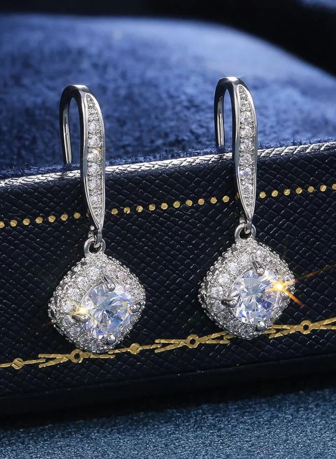 تايك تو Embellished Dangle Earrings