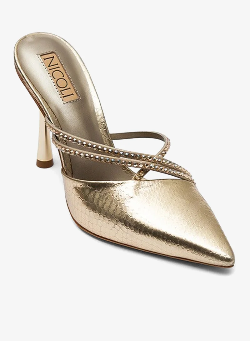 نيكولي بينيسيو