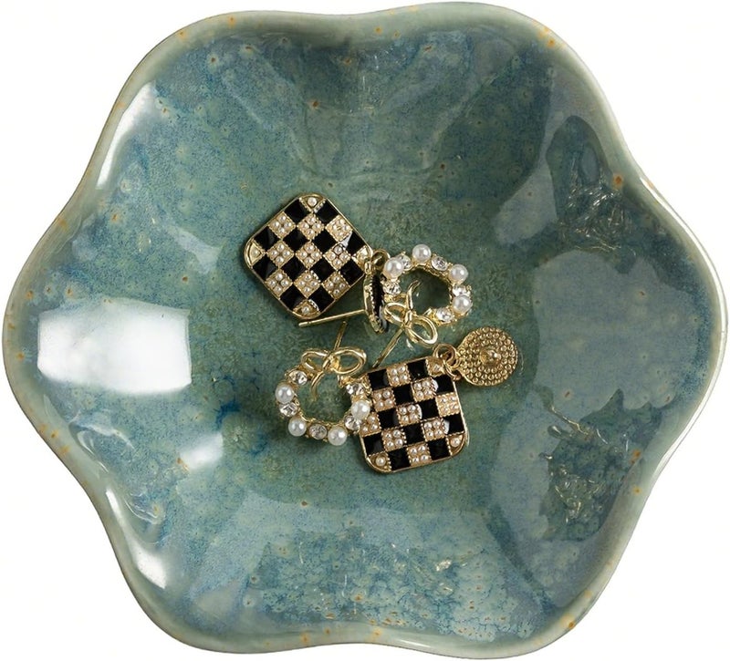 Mecaikru Ceramic Trinket Dish, Ring Tray, Decorative Jewelry Dish for Earrings Necklaces Watch Keys, for Women - Image 1