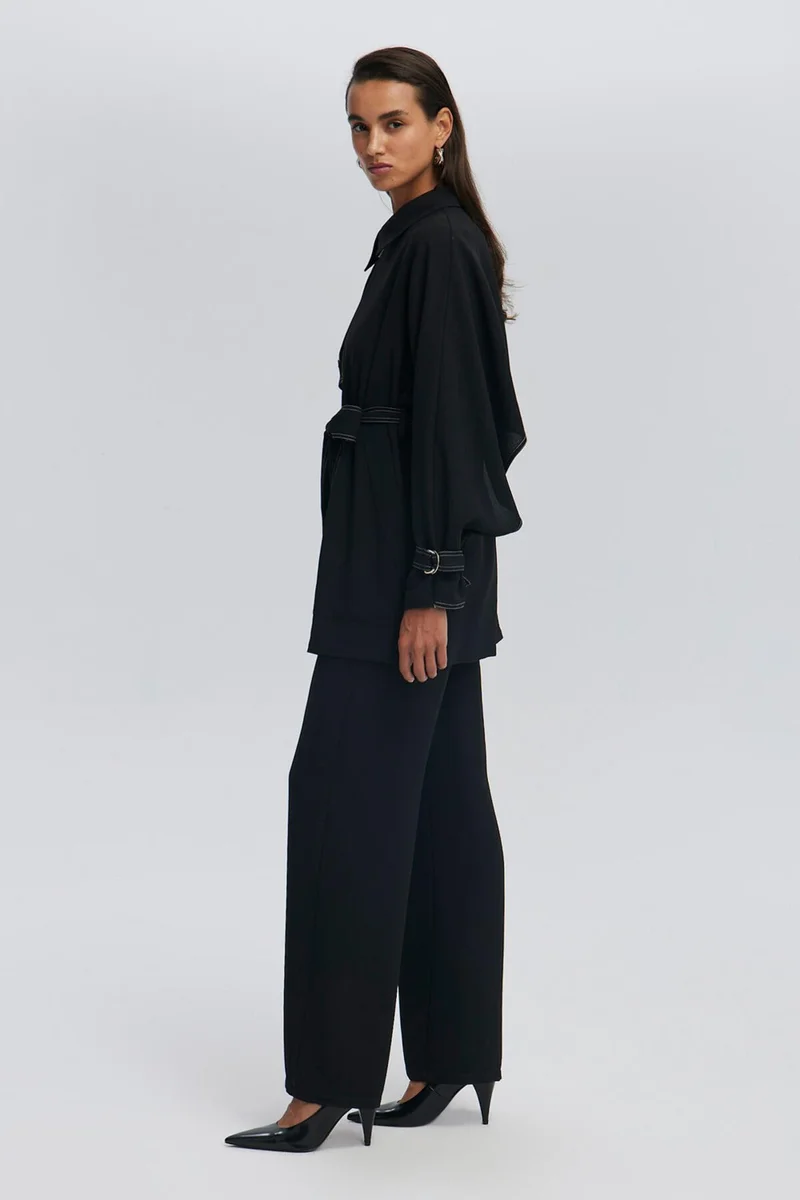 توتشي Aller Detailed Contrast Stitched Jacket