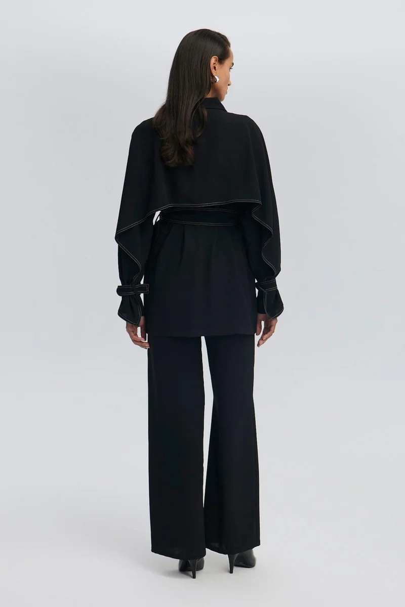 توتشي Aller Detailed Contrast Stitched Jacket