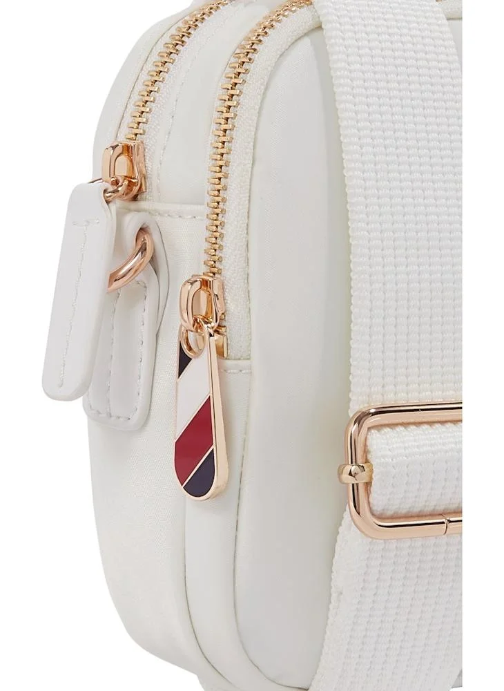 TOMMY HILFIGER POPPY CAMERA BAG