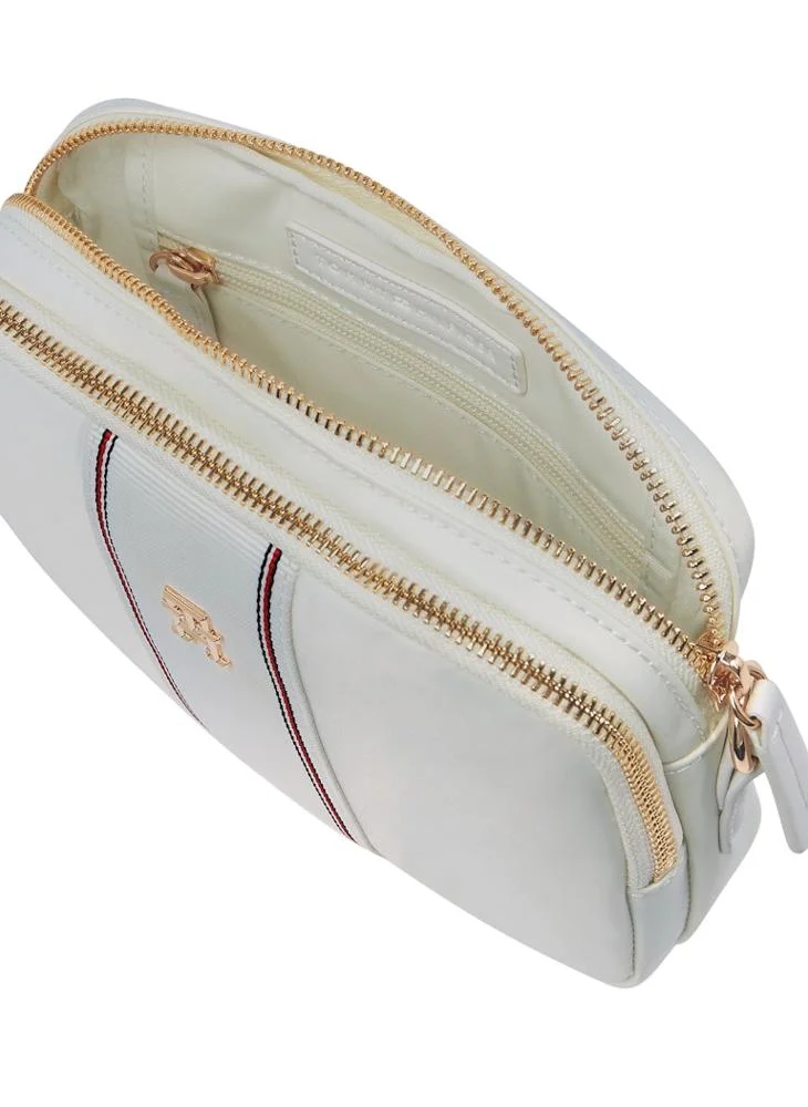 TOMMY HILFIGER POPPY CAMERA BAG