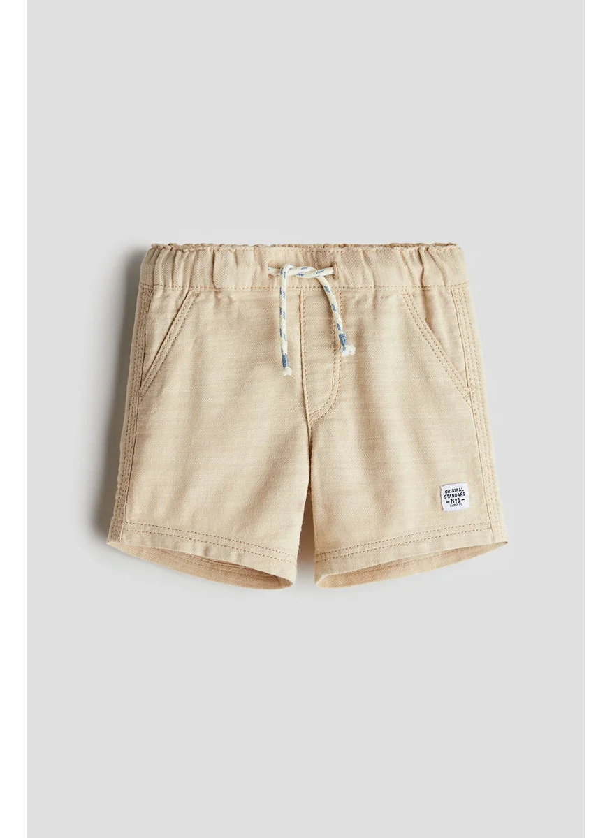 اتش اند ام Twill Shorts
