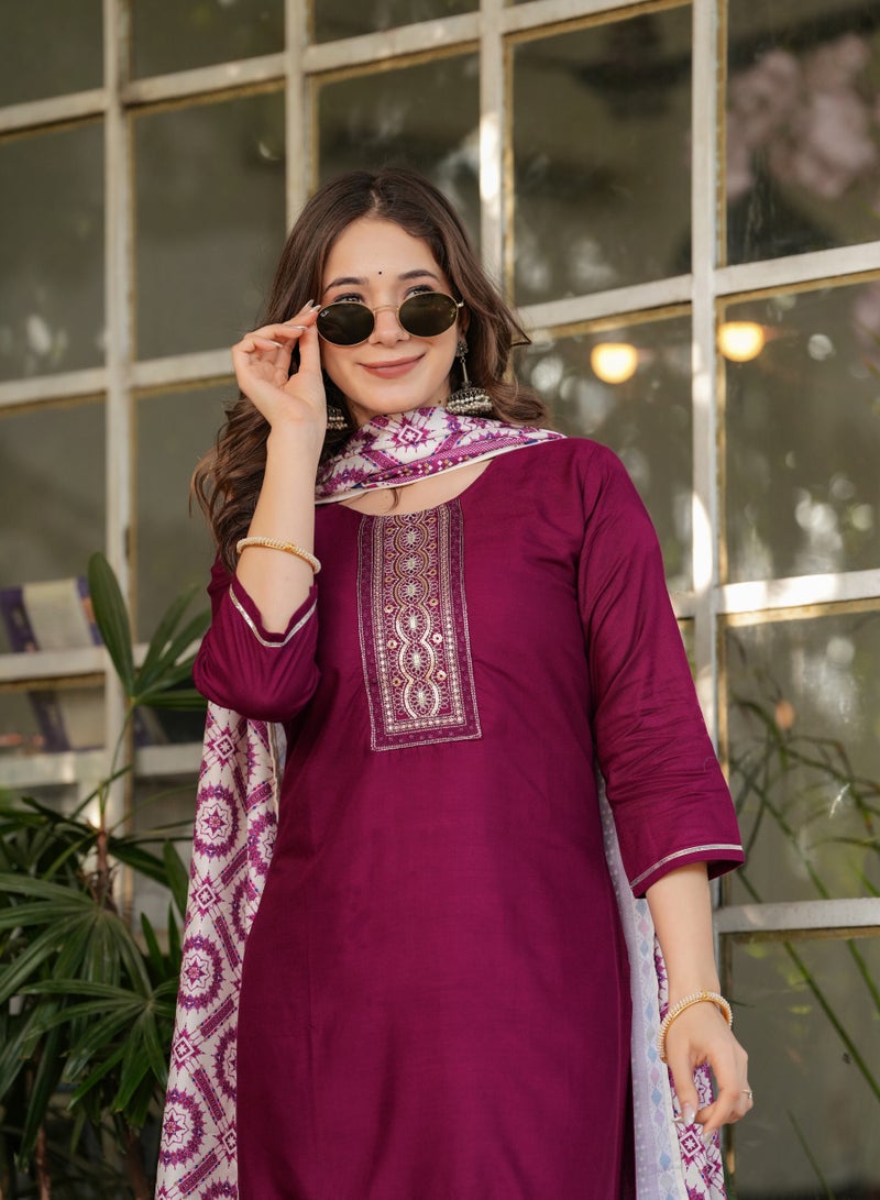 Women's Viscose Rayon Embroidery Straight Kurta with Pant and Dupatta Set.  - Image 3