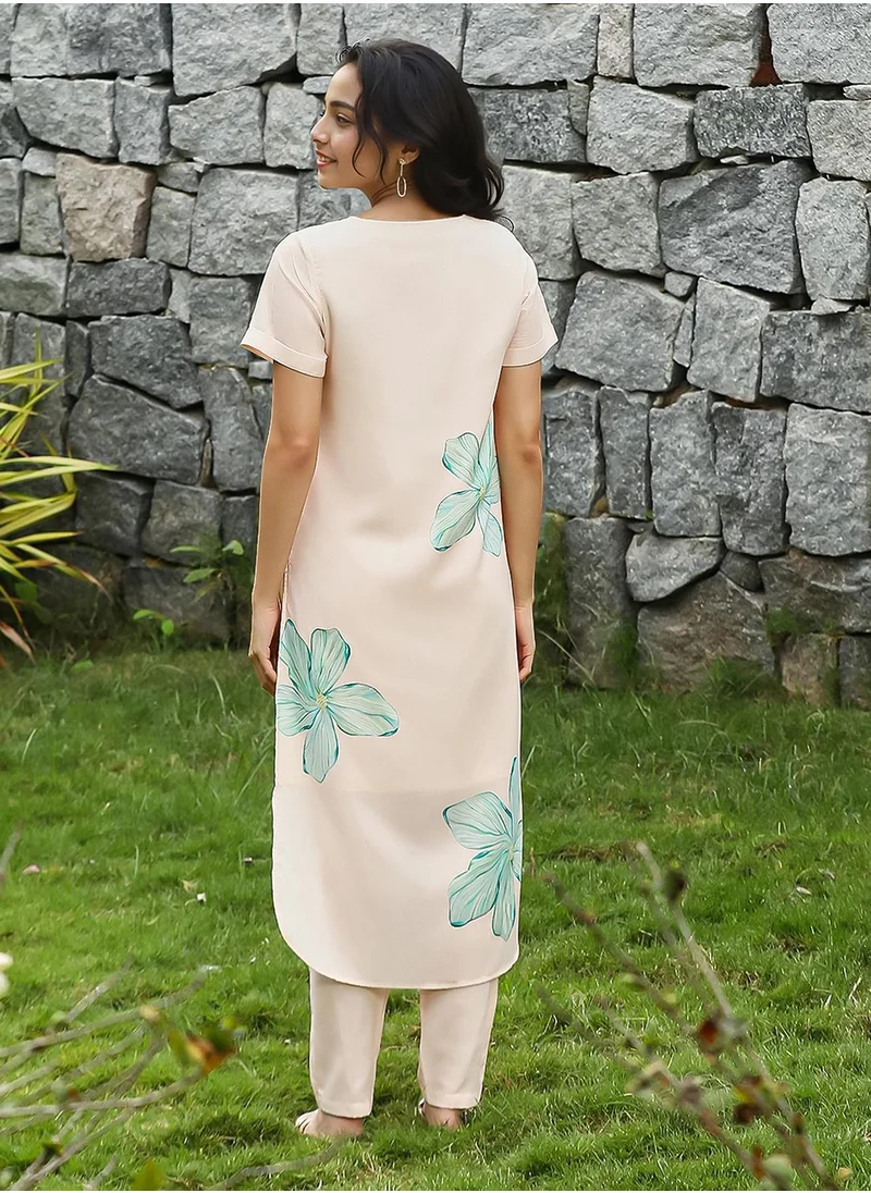  قصة Women's Soft Pink & Seagreen Chantilly Bloom Kurta Set