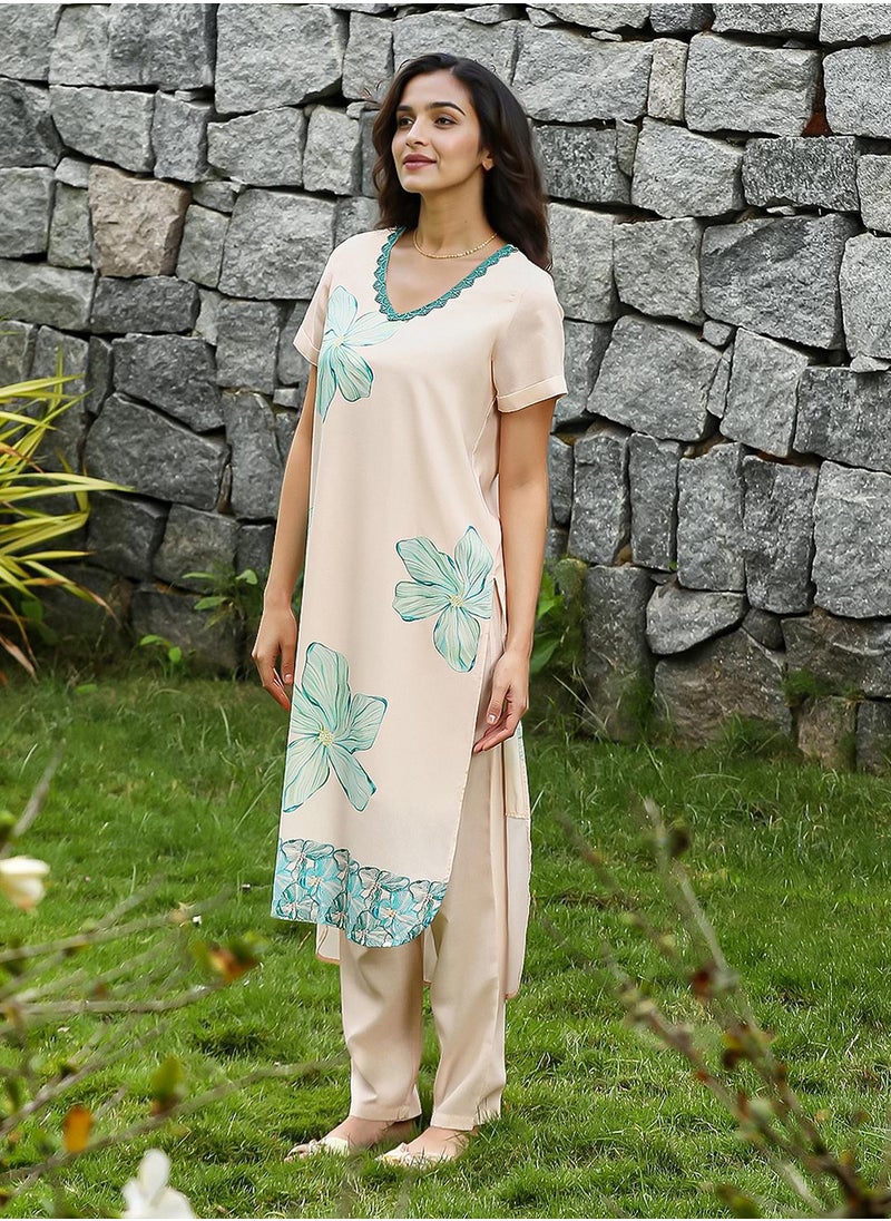  قصة Women's Soft Pink & Seagreen Chantilly Bloom Kurta Set  - Image 5