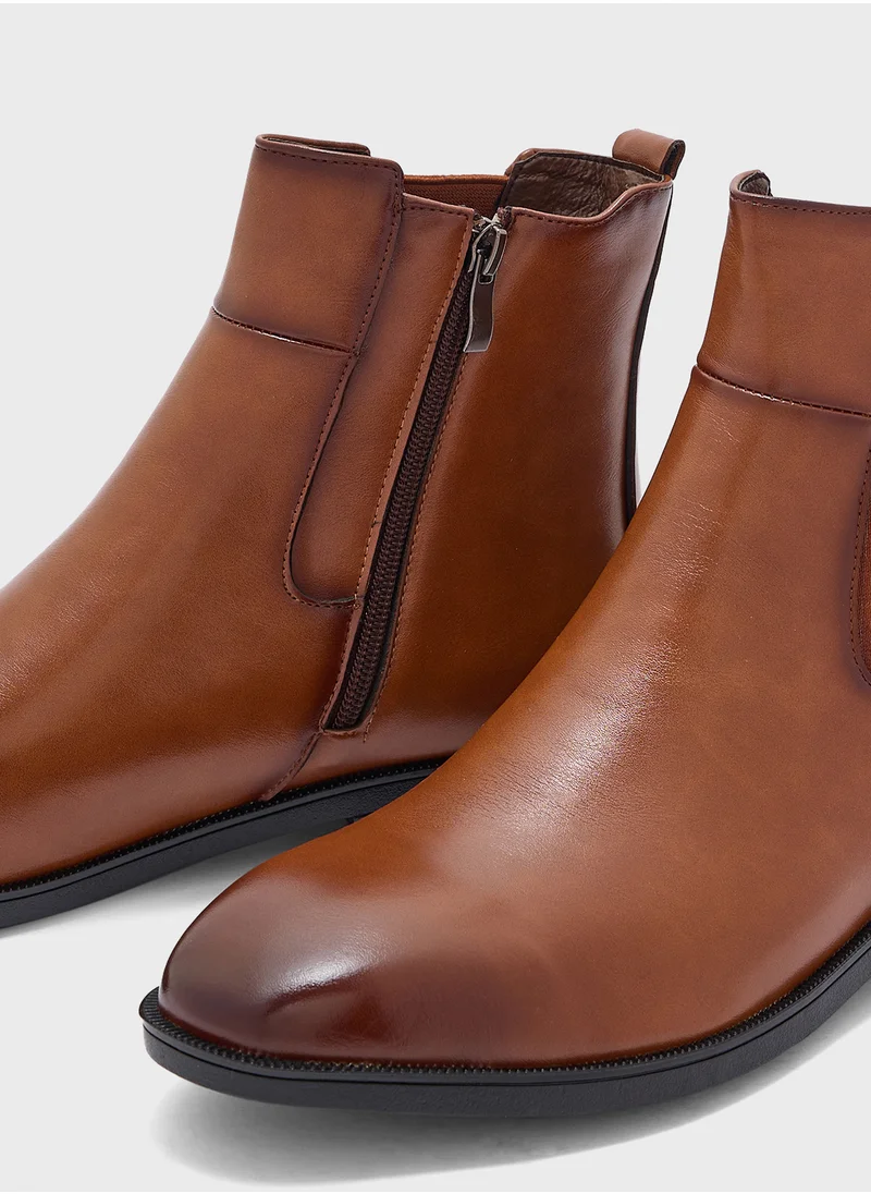روبرت وود Classic Formal Chelsea Boots