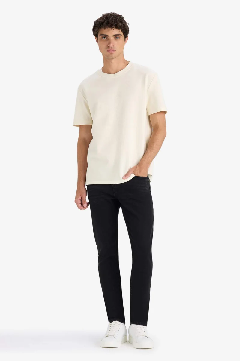 Defacto  Carlo Skinny Fit Regular Waist Skinny Leg Jeans for Men | Best Price UAE
