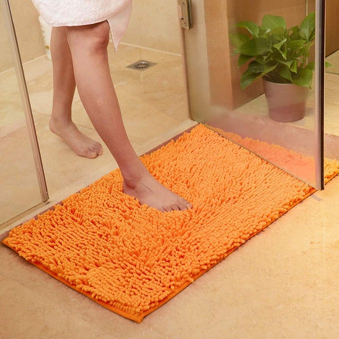ORANGE FALL PLUSH CHENILLE BATH RUGS EXTRA SOFT AND ABSORBENT MICROFIBER SHAG RUG NONSLIP RUNNER CARPET FOR TUB BATHROOM SHOWER MAT ORANGE 16 X 24