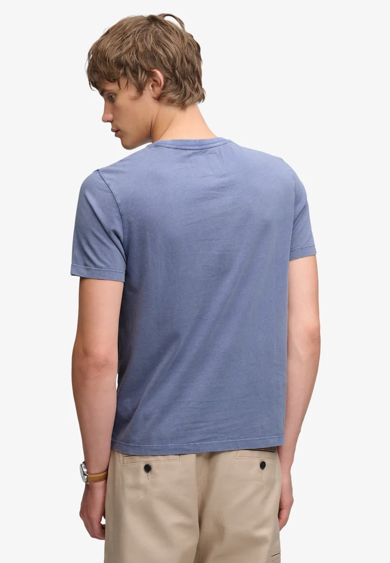 Superdry  Vintage Script T-shirt for Men | Best Price UAE
