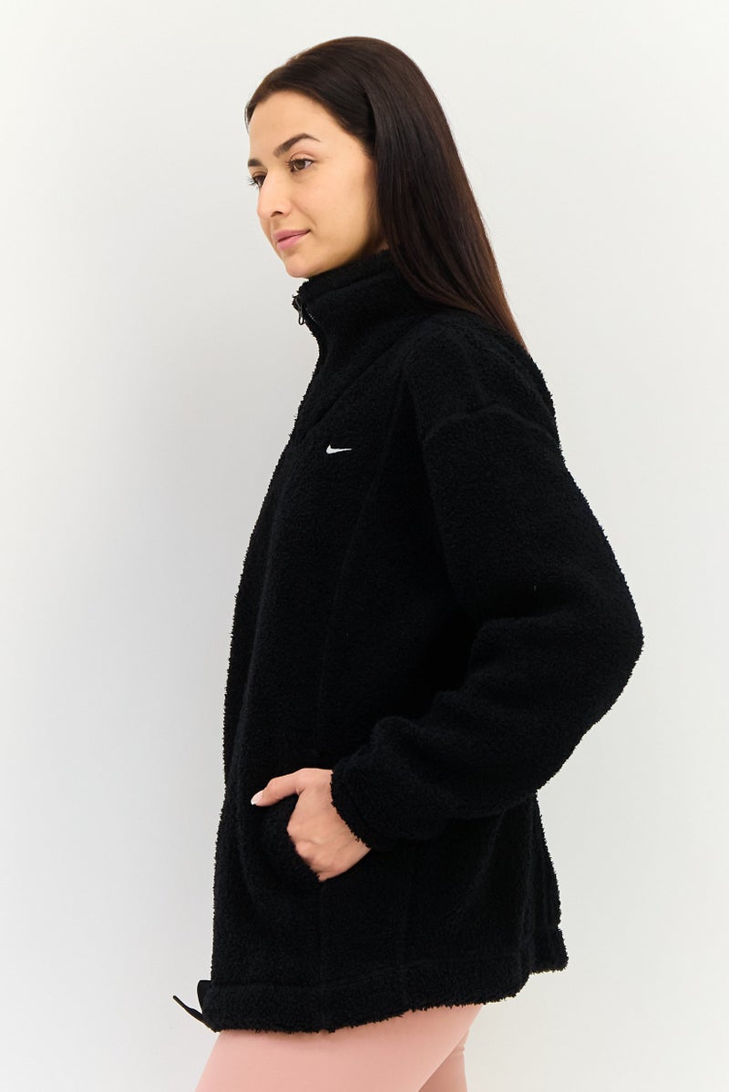 Nike جاكيتات خارجية طويلة الأكمام للنساء بتقنية ثيرما فيت، أسود - Image 2