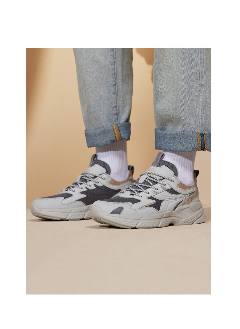 361 Degree Sports 361 ° Fashionable, Wear-resistant And Breathable New Sports Shoes  - Image 3