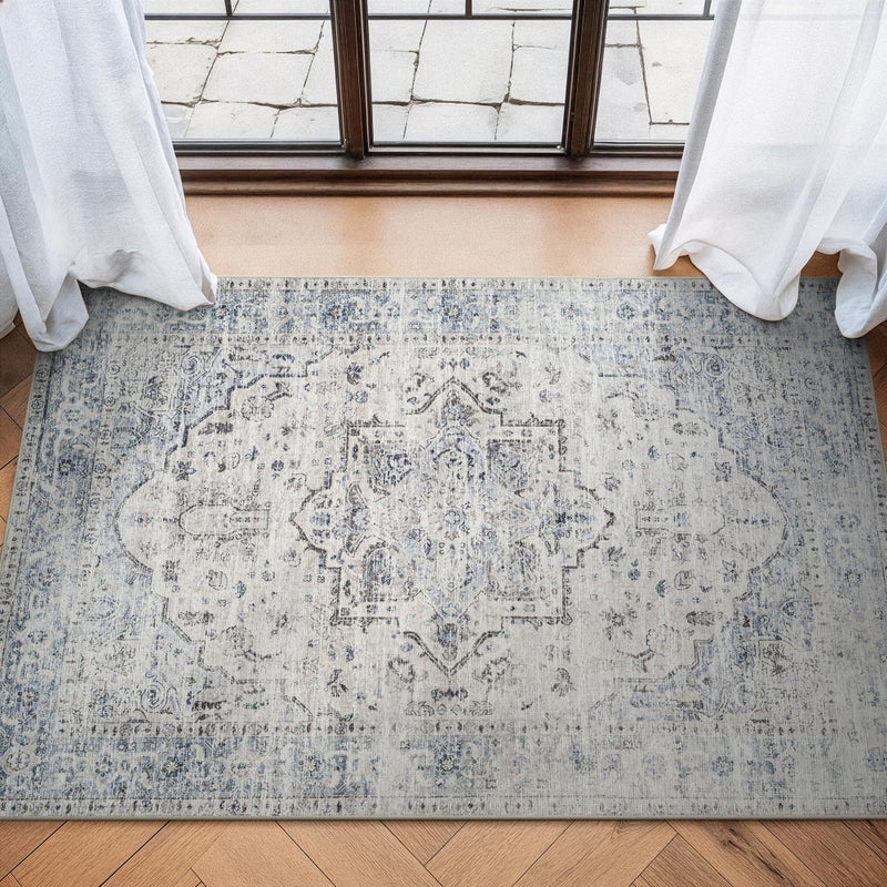 Bloom Rugs سجادة بلوم كارا قابلة للغسل وغير قابلة للانزلاق، مقاس 3×5 - لون عاجي/أزرق/رمادي، سجادة تقليدية مناسبة لغرفة المعيشة، غرفة النوم، غرفة الطعام، والمطبخ - المقاس الدقيق: 3×5 قدم - Image 1