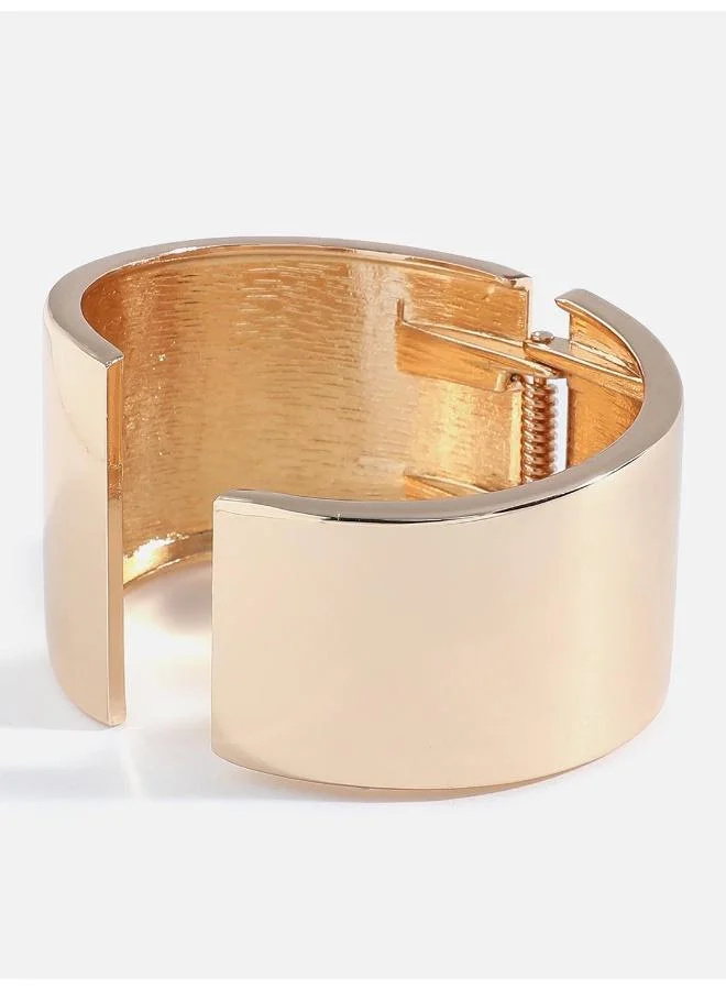 سوهي سوار مصمم مطلي بالذهب